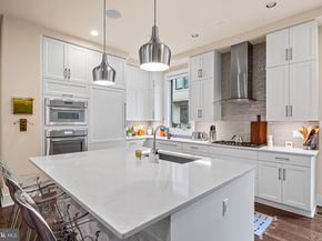 151 Winsome Circle, Bethesda MD 20814