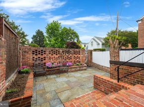 411 Franklin Street, Alexandria VA 22314