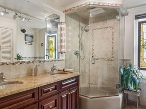 2049 Appletree Street, Philadelphia PA 19103