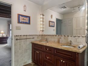 2049 Appletree Street, Philadelphia PA 19103