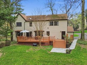 1964 Melmar Road, Huntingdon Valley PA 19006