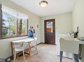 1964 Melmar Road, Huntingdon Valley PA 19006