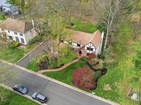 1964 Melmar Road, Huntingdon Valley PA 19006