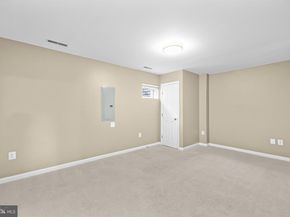 427 Woodcrest Drive SE, Washington DC 20032