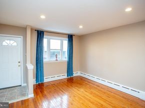 2418 S Alder Street, Philadelphia PA 19148