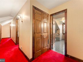 111 Cedar Glen Drive, New Hope PA 18938
