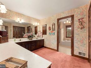 111 Cedar Glen Drive, New Hope PA 18938
