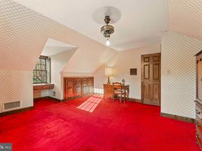 111 Cedar Glen Drive, New Hope PA 18938