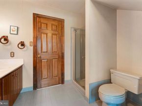 111 Cedar Glen Drive, New Hope PA 18938