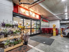 902 Oronoco Street, Alexandria VA 22314