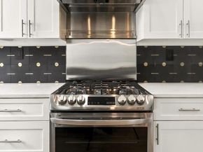 902 Oronoco Street, Alexandria VA 22314