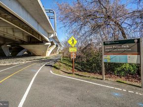 902 Oronoco Street, Alexandria VA 22314