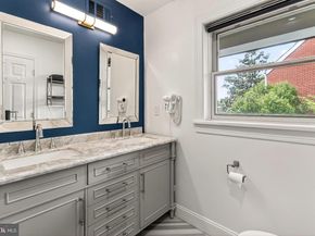 902 Oronoco Street, Alexandria VA 22314