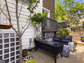 902 Oronoco Street, Alexandria VA 22314