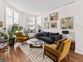 902 Oronoco Street, Alexandria VA 22314