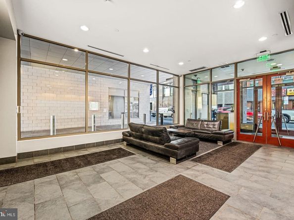 815 Arch Street 502, Philadelphia PA 19107
