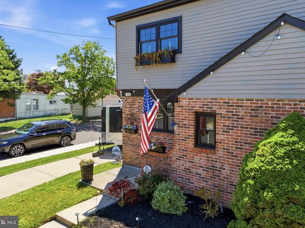 340 Lincoln Avenue, Bristol PA 19007