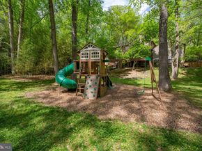 9124 Vendome Drive, Bethesda MD 20817