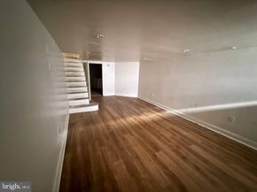 2643 S 10TH Street, Philadelphia PA 19148