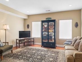 718 S 19TH Street, Philadelphia PA 19146