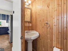 3547 Indian Queen Lane, Philadelphia PA 19129