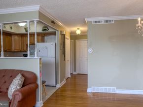 10210 E Keswick Road, Philadelphia PA 19114