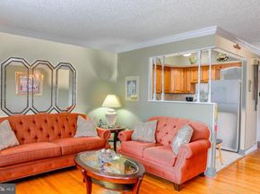 10210 E Keswick Road, Philadelphia PA 19114