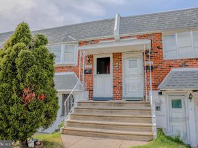 10210 E Keswick Road, Philadelphia PA 19114
