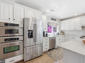 950 N Longfellow Street, Arlington VA 22205