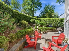 950 N Longfellow Street, Arlington VA 22205