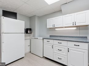 7912 Calvert Street, Philadelphia PA 19152