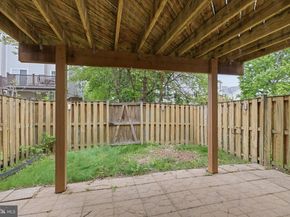 22009 Guilford Station Terrace, Sterling VA 20166