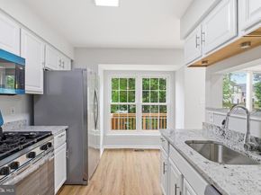 22009 Guilford Station Terrace, Sterling VA 20166