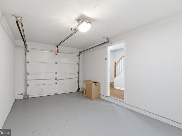 22009 Guilford Station Terrace, Sterling VA 20166