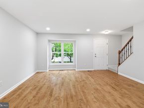 22009 Guilford Station Terrace, Sterling VA 20166