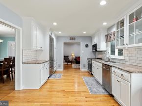 691 Twin Bridge Drive, Wayne PA 19087