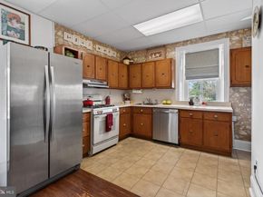 1780 S Limekiln Pike, Glenside PA 19038