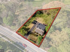 1780 S Limekiln Pike, Glenside PA 19038