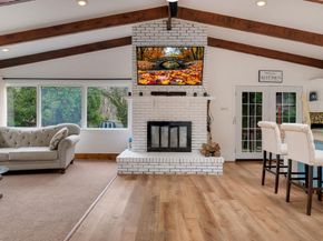 907 Kenwood Road, Drexel Hill PA 19026