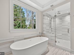 3031 N Stuart Street, Arlington VA 22207