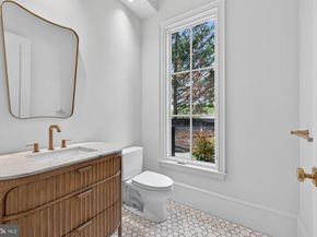 3031 N Stuart Street, Arlington VA 22207