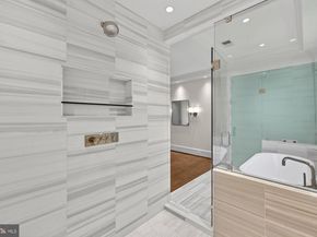 3031 N Stuart Street, Arlington VA 22207