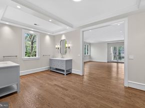 3031 N Stuart Street, Arlington VA 22207