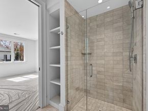 3031 N Stuart Street, Arlington VA 22207