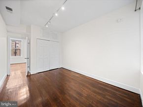 1706 U Street NW 202, Washington DC 20009