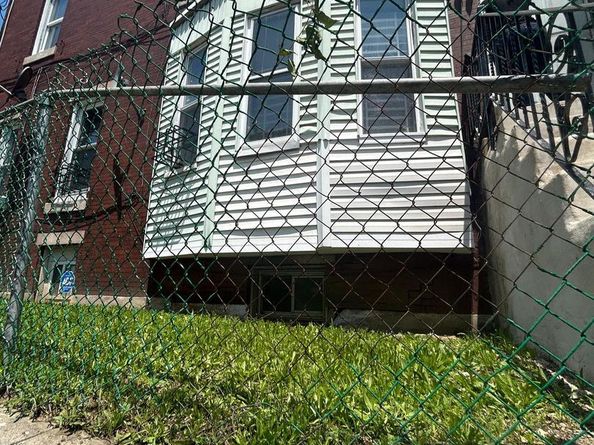 4100 Old York Road, Philadelphia PA 19140