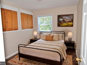 446 Twickenham Road, Glenside PA 19038