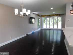 446 Twickenham Road, Glenside PA 19038
