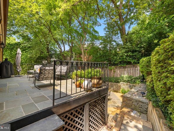 4616 Foxhall Crescent NW, Washington DC 20007