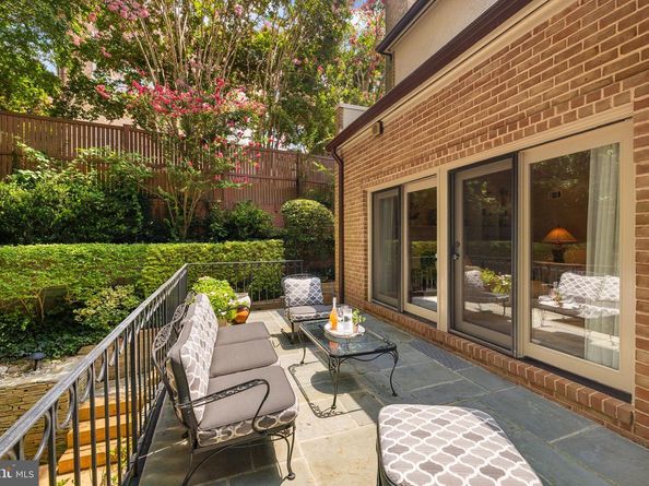 4616 Foxhall Crescent NW, Washington DC 20007